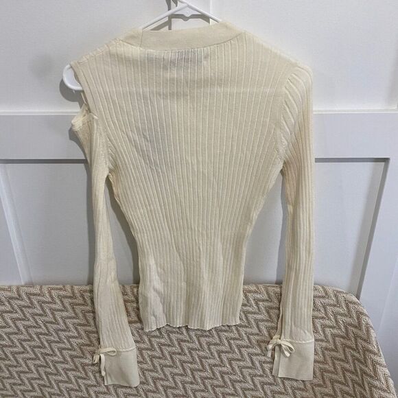 AllSaints Women's 100% Merino Wool Ribbed Sweater Chalk White Medium NWT - Picture 8 of 8